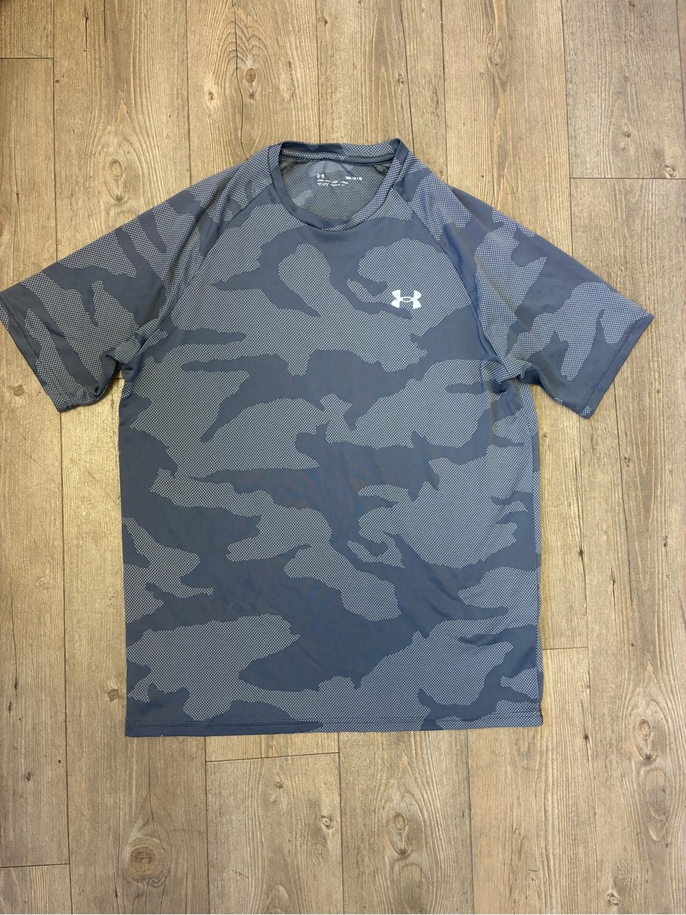 Under Armour Men’s Blue & Gray Camo Short-Sleeve Performance Tee